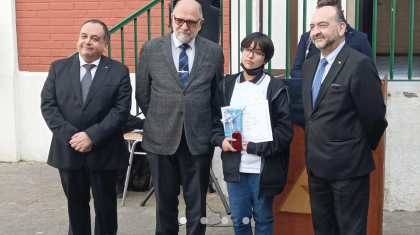 3 Roberto Orihuela Salas nacio en Valparaiso el 30 de Junio de 1882 y fue cadete d ela escuela de pilotines de la Armad